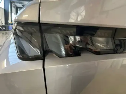 Photo 16 Peugeot 3008  Hybrid 136 e-DCS6