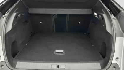 Photo 27 Peugeot 3008  Hybrid 136 e-DCS6