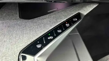 Photo 55 Peugeot 3008  Hybrid 136 e-DCS6