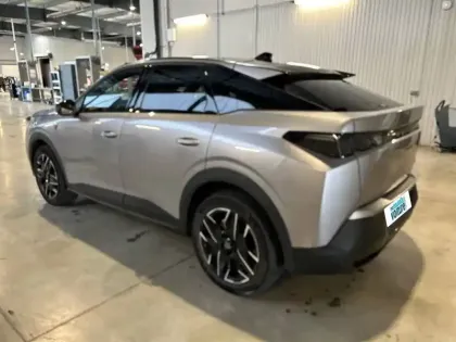 Photo 6 Peugeot 3008  Hybrid 136 e-DCS6