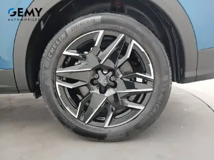 Photo 10 Peugeot 5008  Hybrid 136 e-DCS6