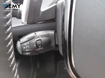 Photo 14 Peugeot 2008  PureTech 130 S&S EAT8