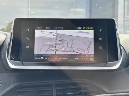 Photo 19 Peugeot 208  Electrique 50 kWh 136ch