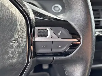 Photo 17 Peugeot 208  Electrique 50 kWh 136ch