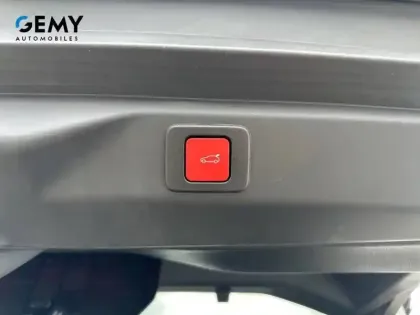 Photo 22 Peugeot 3008  Hybrid 145 e-DCS6