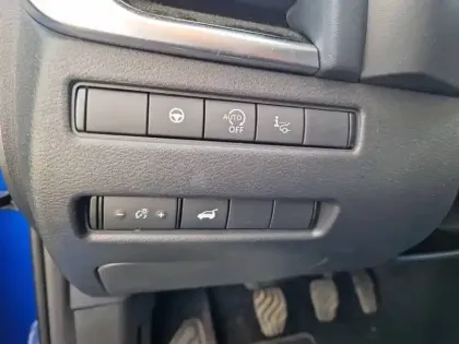 Photo 23 Nissan Qashqai  Mild Hybrid 140 ch