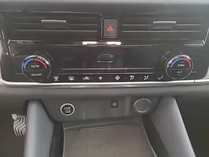 Photo 72 Nissan Qashqai  Mild Hybrid 140 ch
