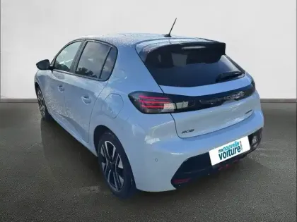 Photo 6 Peugeot 208  Hybrid 110 ch e-DCS6