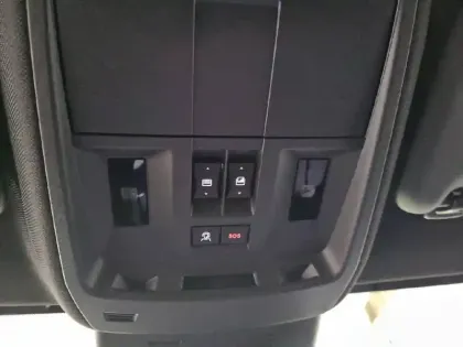 Photo 31 Opel Grandland  1.2 Turbo Hybrid 136 ch e-DCT6