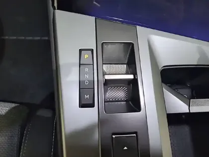 Photo 13 Opel Grandland  1.2 Turbo Hybrid 136 ch e-DCT6