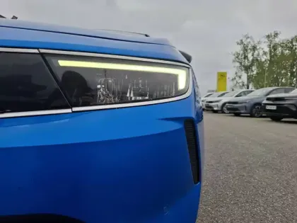 Photo 11 Opel Astra  1.5 Diesel 130 ch BVA8