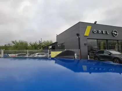 Photo 10 Opel Astra  1.5 Diesel 130 ch BVA8