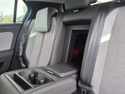 Photo 27 Opel Astra  1.5 Diesel 130 ch BVA8