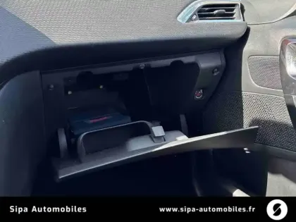 Photo 30 Peugeot 208  1.2 PureTech 110ch S&S BVM5