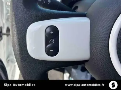 Photo 23 Renault Twingo  III SCe 65