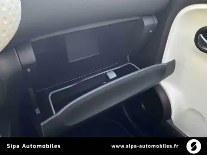 Photo 27 Renault Twingo  III SCe 65