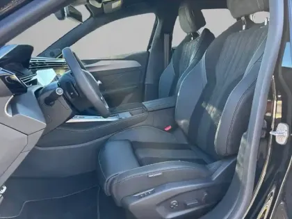 Photo 10 Peugeot 308  SW Hybrid 145 e-DCS6