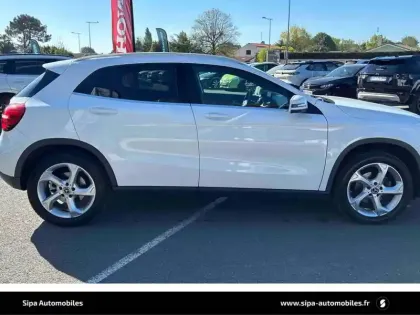 Photo 5 Mercedes GLA  200 d 7-G DCT