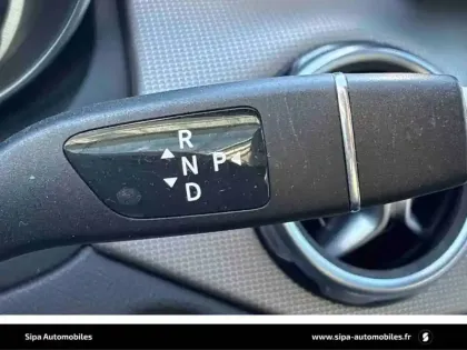 Photo 17 Mercedes GLA  200 d 7-G DCT