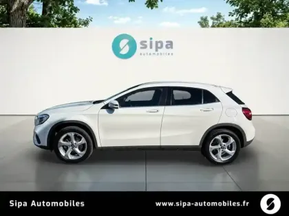 Photo 41 Mercedes GLA  200 d 7-G DCT