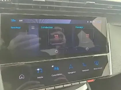 Photo 18 Peugeot 408  PHEV 225 e-EAT8