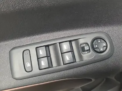 Photo 23 Peugeot Rifter  Long BlueHDi 130 S&S BVM6 5pl