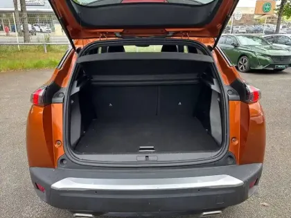 Photo 5 Peugeot 2008  PureTech 130 S&S EAT8