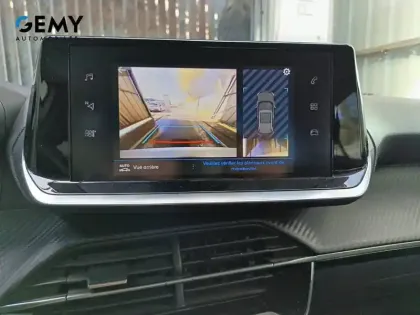 Photo 17 Peugeot 2008  BlueHDi 110 S&S BVM6