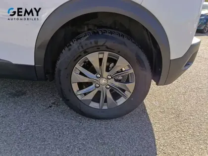 Photo 10 Peugeot 2008  BlueHDi 110 S&S BVM6