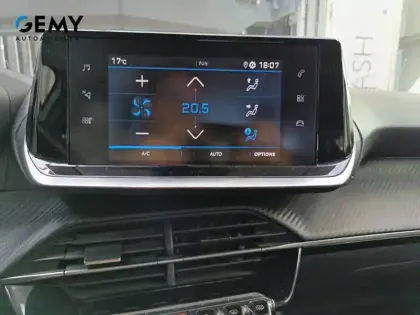 Photo 12 Peugeot 2008  BlueHDi 110 S&S BVM6