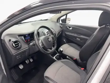 Photo 11 Renault Captur  TCe 90 - 19