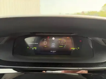 Photo 9 Peugeot 408  Hybrid 145 e-DCS6