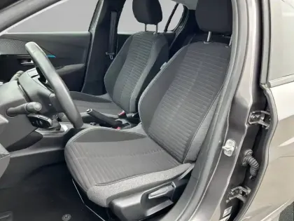 Photo 10 Peugeot 208  PureTech 100 S&S BVM6