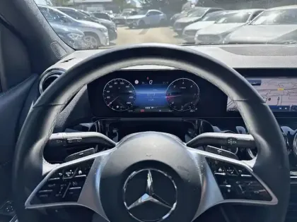 Photo 6 Mercedes Classe B  200 d 8G-DCT