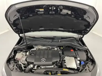 Photo 51 Mercedes Classe B  200 d 8G-DCT