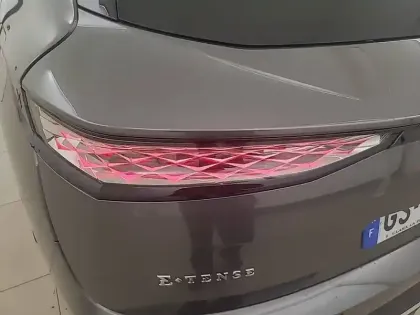 Photo 16 DS DS 7  Hybride Rechargeable E-Tense 225 EAT8