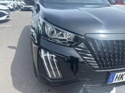 Photo 15 Peugeot 2008  Hybrid 145 e-DCS6