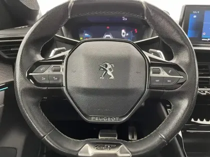 Photo 22 Peugeot 208  PureTech 130 S&S EAT8