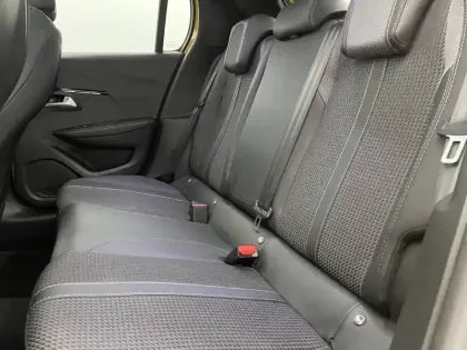 Photo 14 Peugeot 208  PureTech 130 S&S EAT8