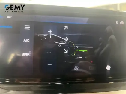 Photo 13 Peugeot 208  Hybrid 145 ch e-DCS6