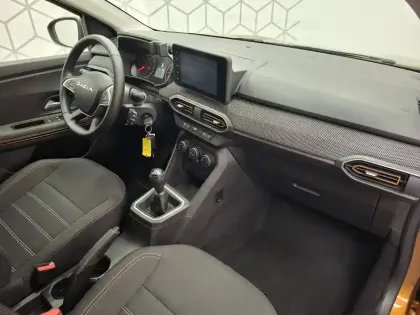 Photo 25 Dacia Sandero  TCe 90