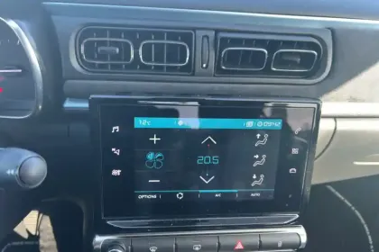 Photo 18 Citroën C3  PureTech 110 EAT6