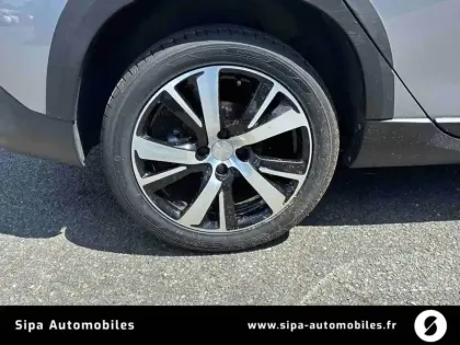 Photo 27 Peugeot 2008  PureTech 110ch S&S EAT6