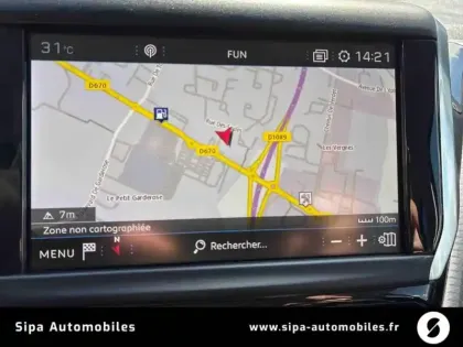 Photo 15 Peugeot 2008  PureTech 110ch S&S EAT6