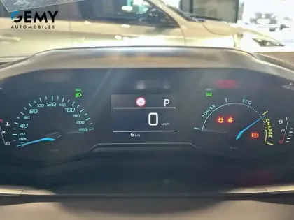 Photo 13 Peugeot 2008  Hybrid 110 e-DCS6