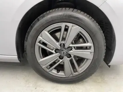 Photo 17 Peugeot 308  SW BlueHDi 130ch S&S EAT8