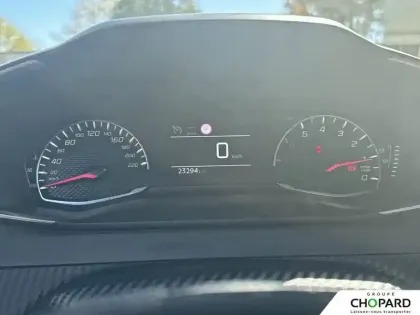 Photo 16 Peugeot 208  PureTech 75 S&S BVM5