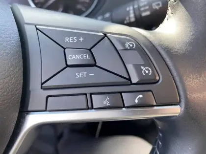 Photo 22 Nissan Qashqai  1.3 DIG-T 140