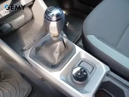 Photo 16 Dacia Duster  Mild Hybrid 130 4x4