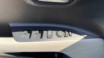 Photo 25 Kia Stonic  1.0 T-GDi 100 ch ISG BVM5